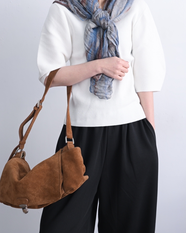 韓 V領弧袖上衣 2色