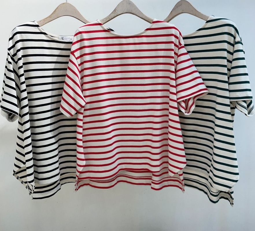 韓 傘狀條文上衣 3色