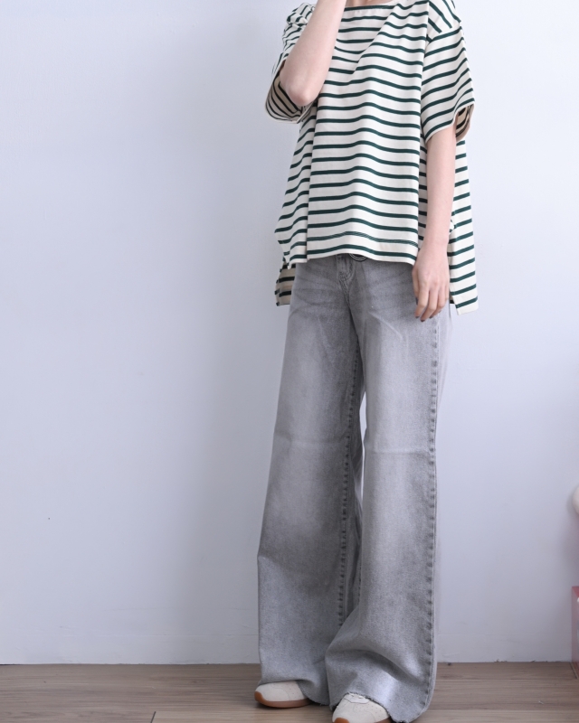 韓 傘狀條文上衣 3色