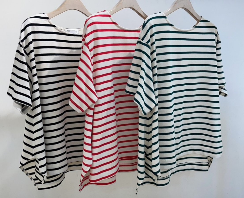 韓 傘狀條文上衣 3色