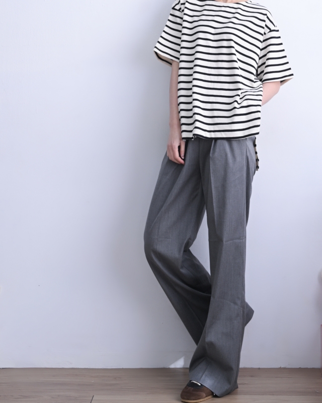 韓 傘狀條文上衣 3色