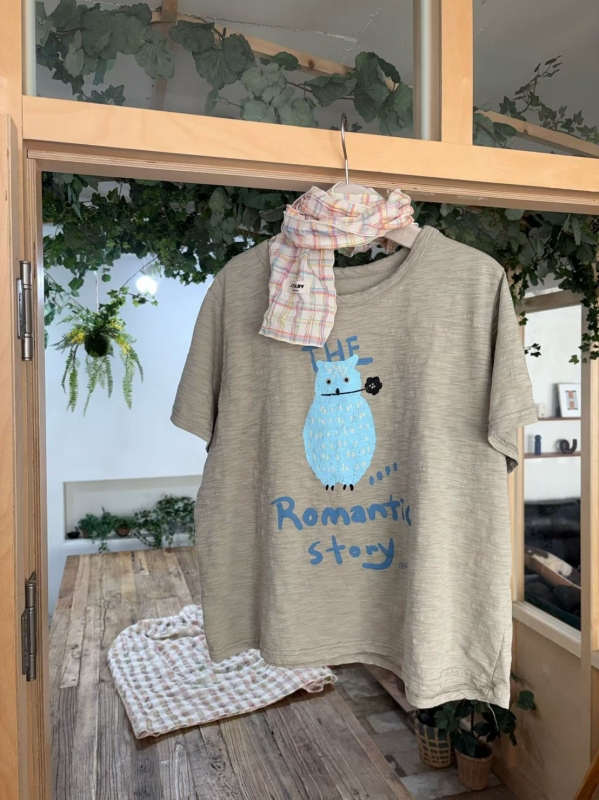 韓 小鳥上衣 2色