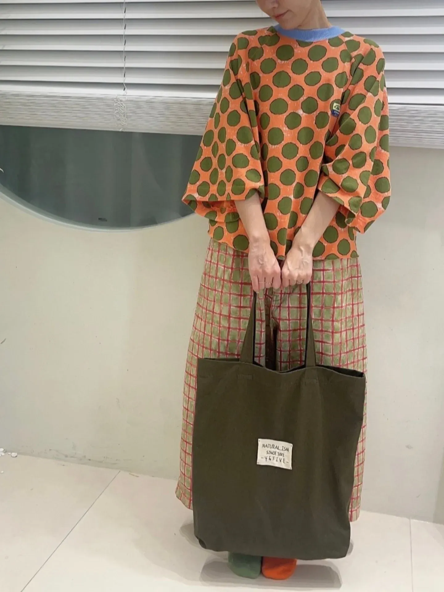 韓 領配色點點上衣 3色