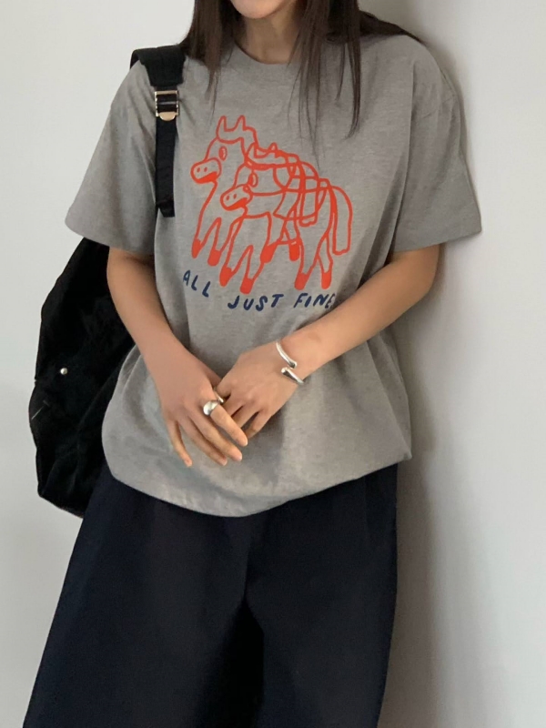 韓 線條馬上衣 3色 size