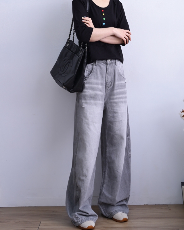 韓 彩釦U領上衣 4色 size