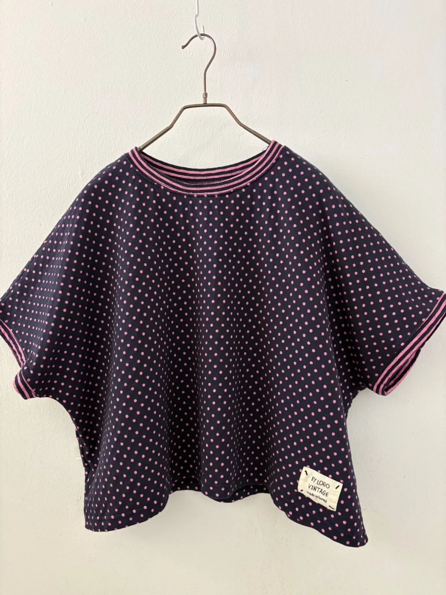 韓 點點條文上衣 3色 size