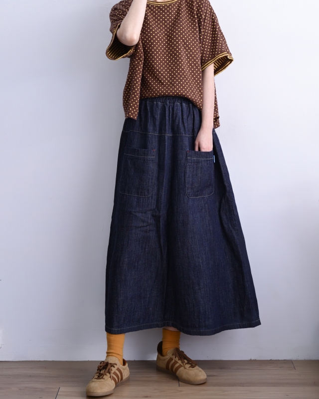 韓 點點條文上衣 3色 size