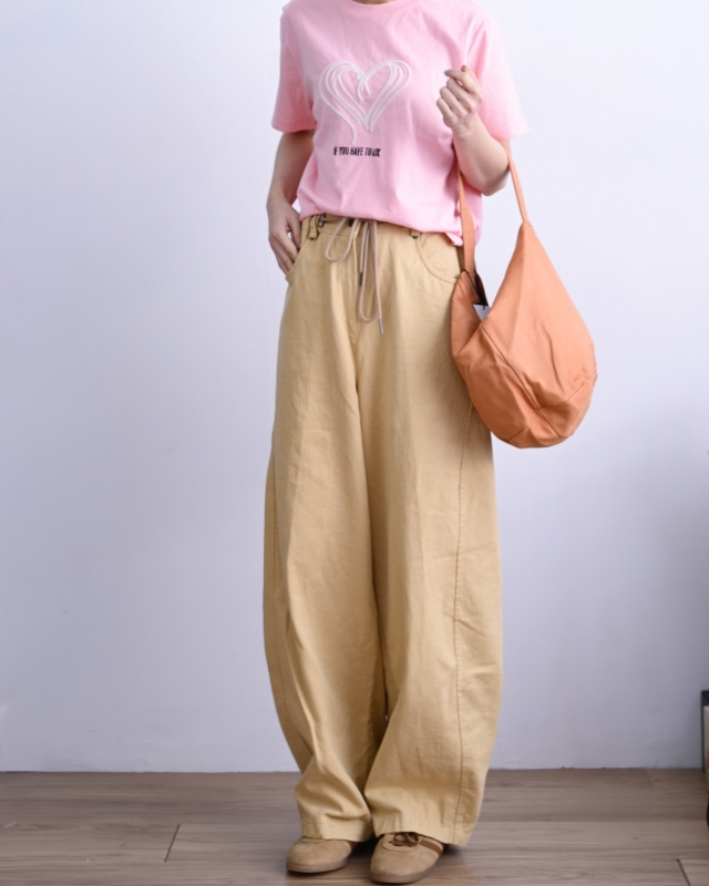 韓 線條愛心上衣 3色