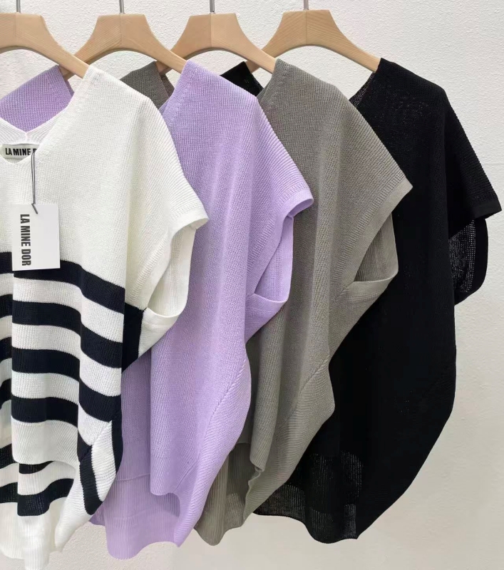 韓 前後V針織上衣 4色 size