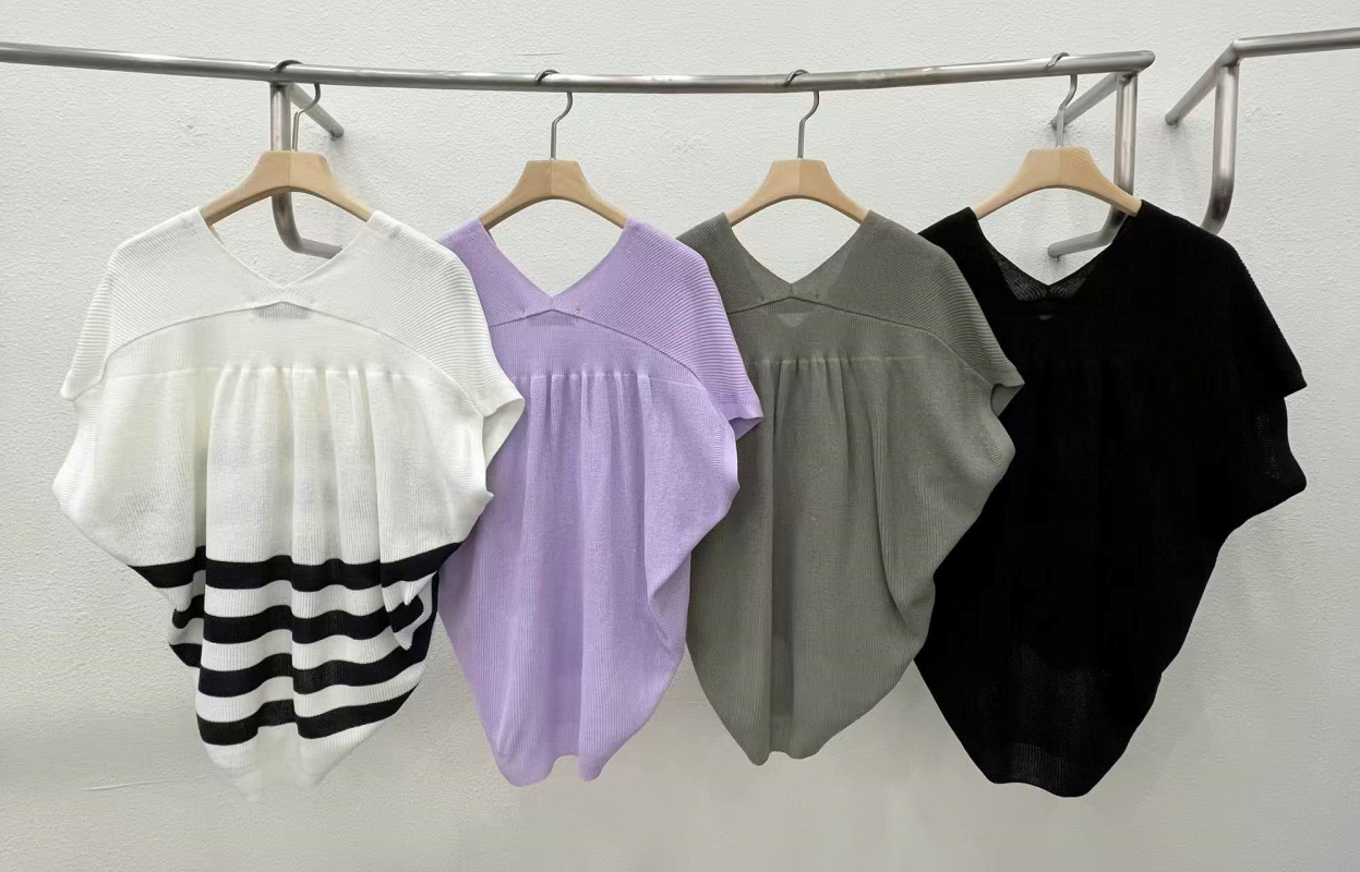 韓 前後V針織上衣 4色 size