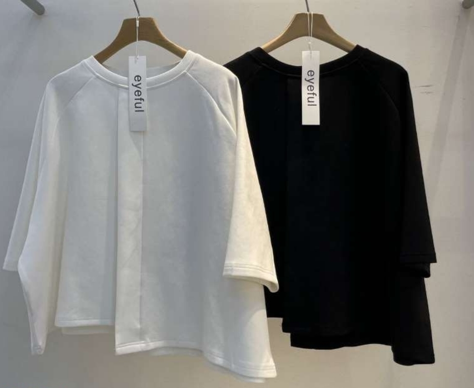 韓 不規則下襬上衣 2色