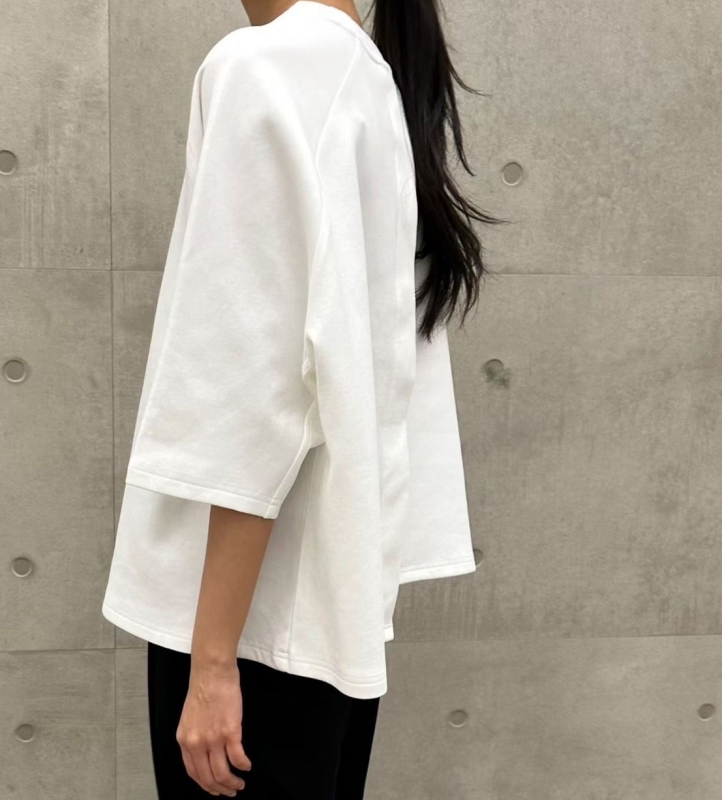 韓 不規則下襬上衣 2色