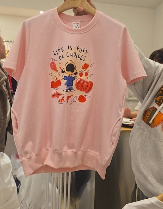 韓 卡通上衣 2色  size
