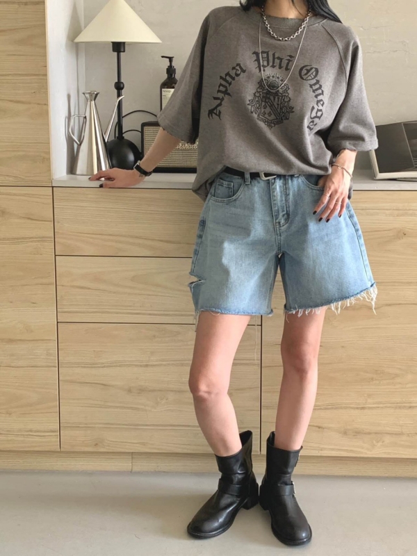 韓 圖騰英文字上衣 3色