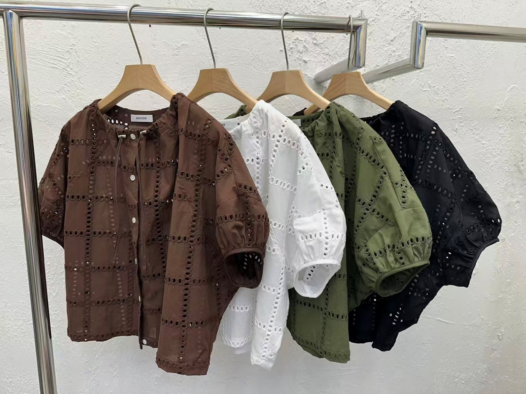 韓 燒花綁帶上衣 4色 size