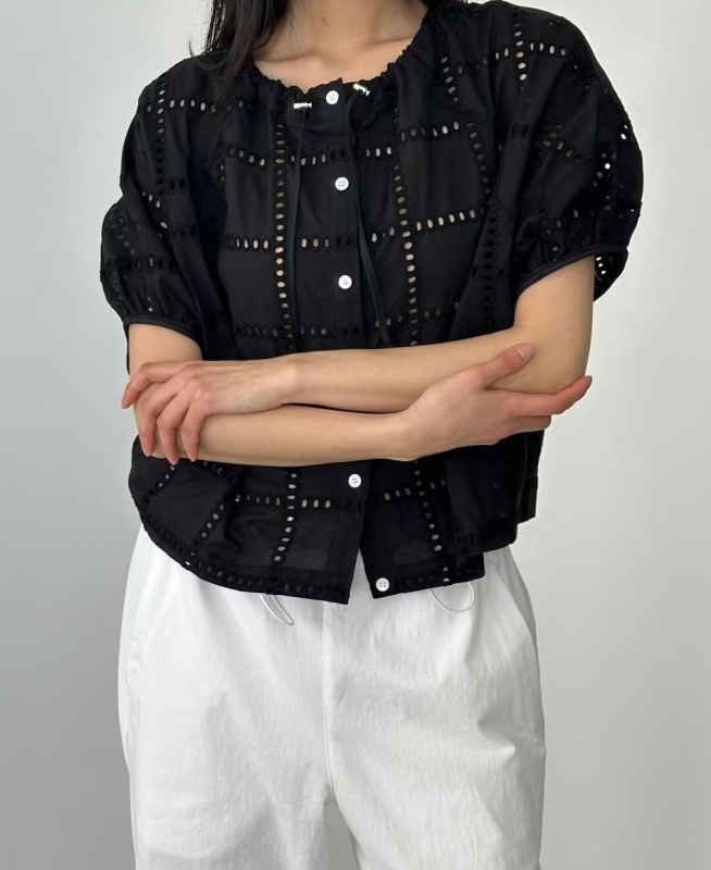 韓 燒花綁帶上衣 4色 size