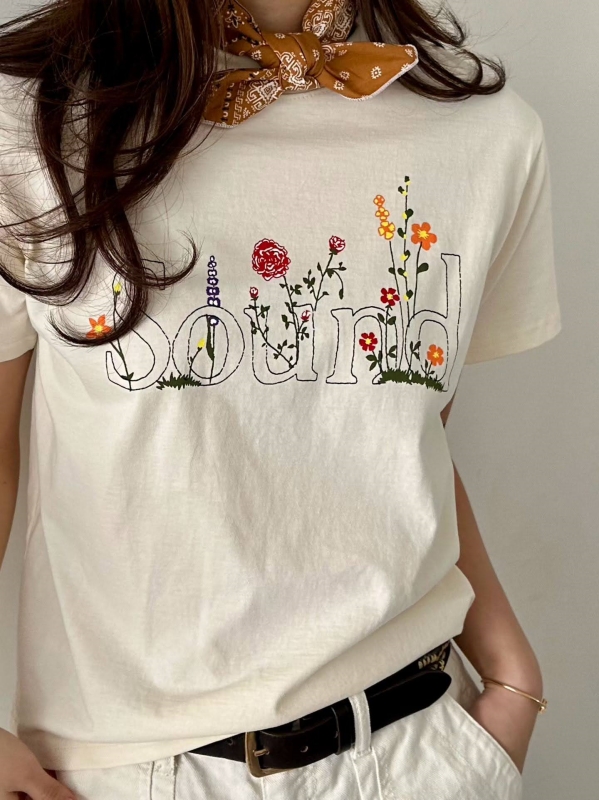 韓 英文字花上衣 2色