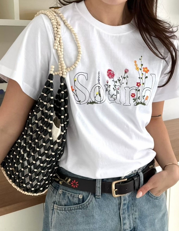 韓 英文字花上衣 2色