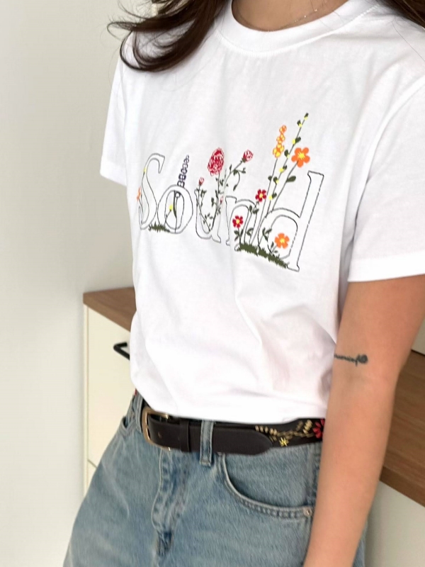 韓 英文字花上衣 2色