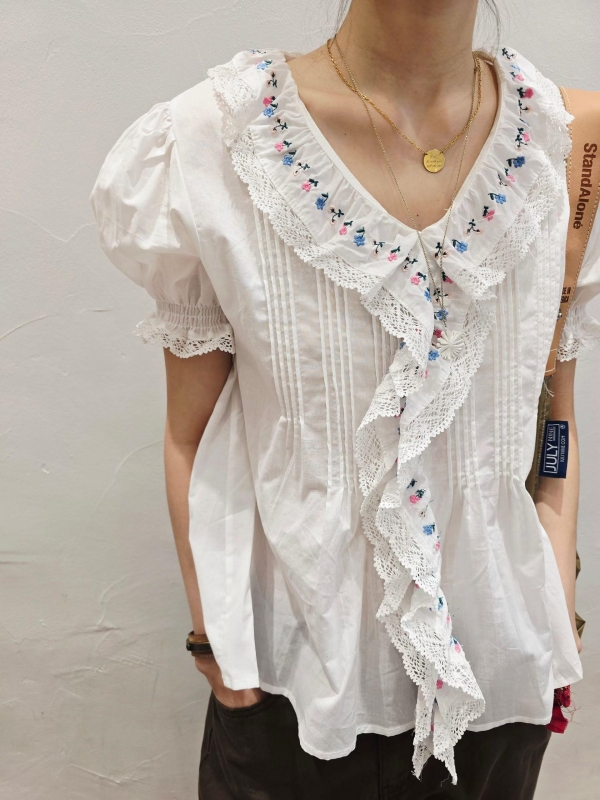 韓 小花領浪漫上衣