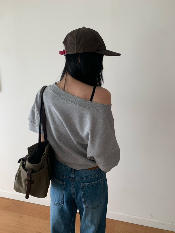 韓 斜肩素色上衣 3色