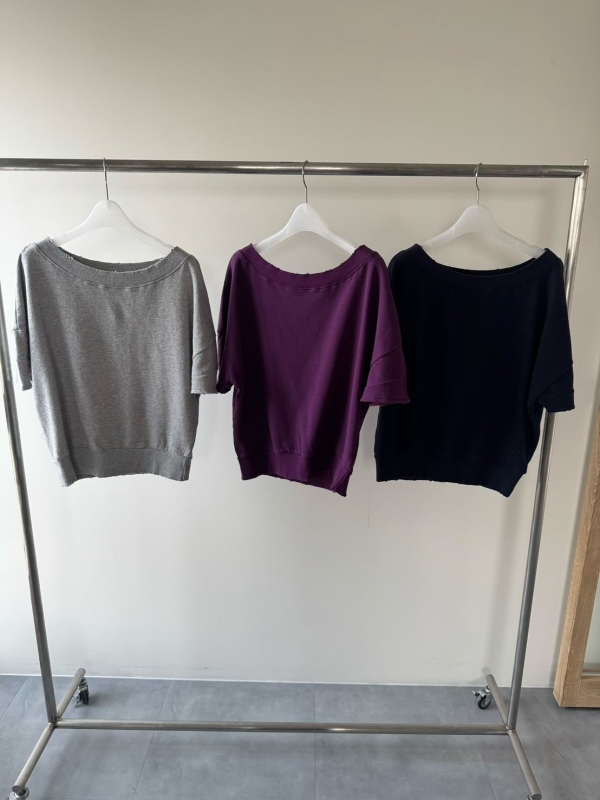 韓 斜肩素色上衣 3色