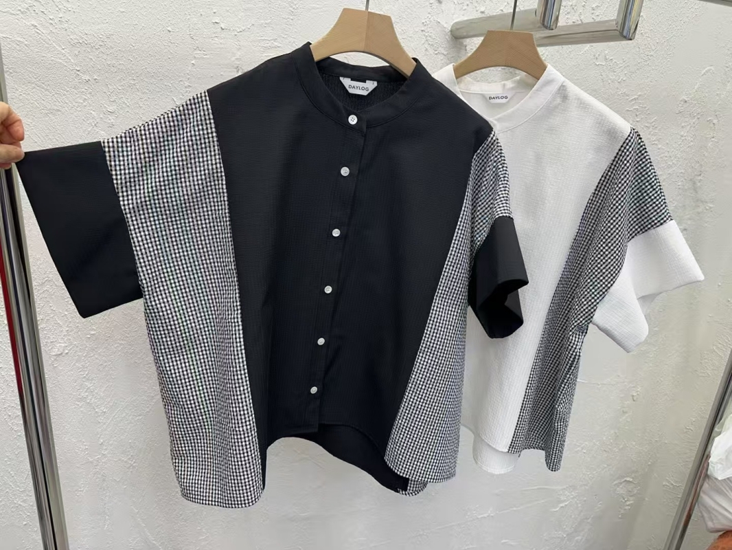 韓 側接小格上衣 2色
