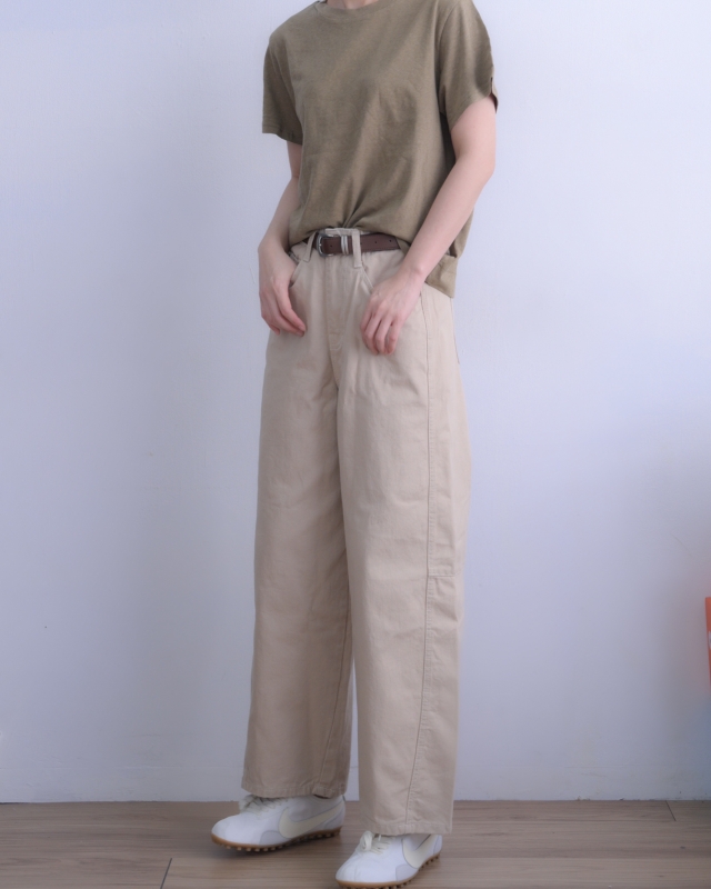 韓 背繡線素上衣 3色 size