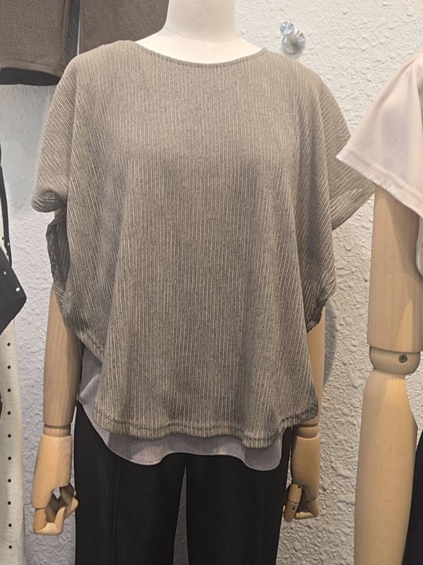 韓 假兩件式寬袖上衣 2色 size
