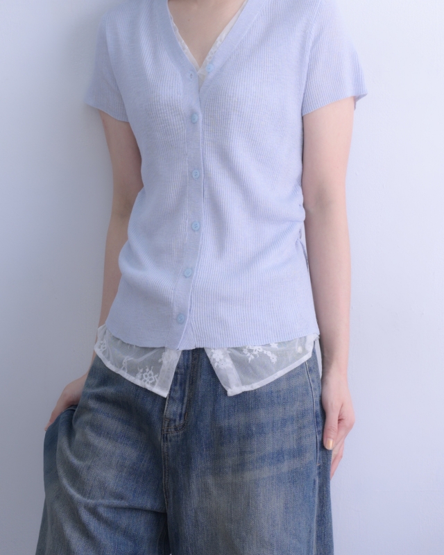 韓 假兩件式接蕾絲上衣 2色 size