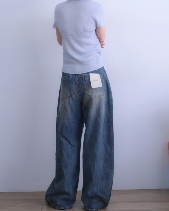 韓 假兩件式接蕾絲上衣 2色 size