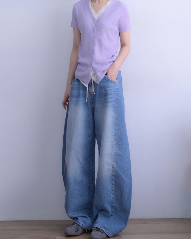 韓 假兩件式接蕾絲上衣 2色 size