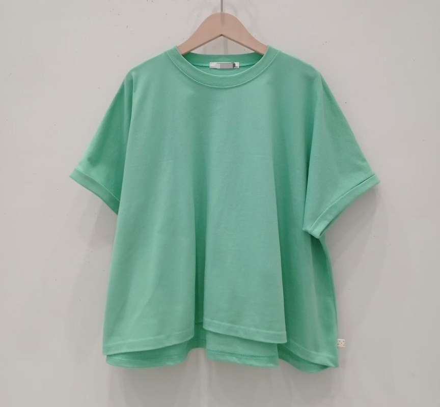 韓 袖反摺素色上衣 3色 size