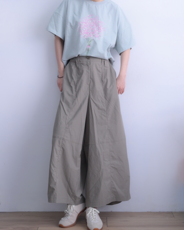 韓 花束上衣 2色 size