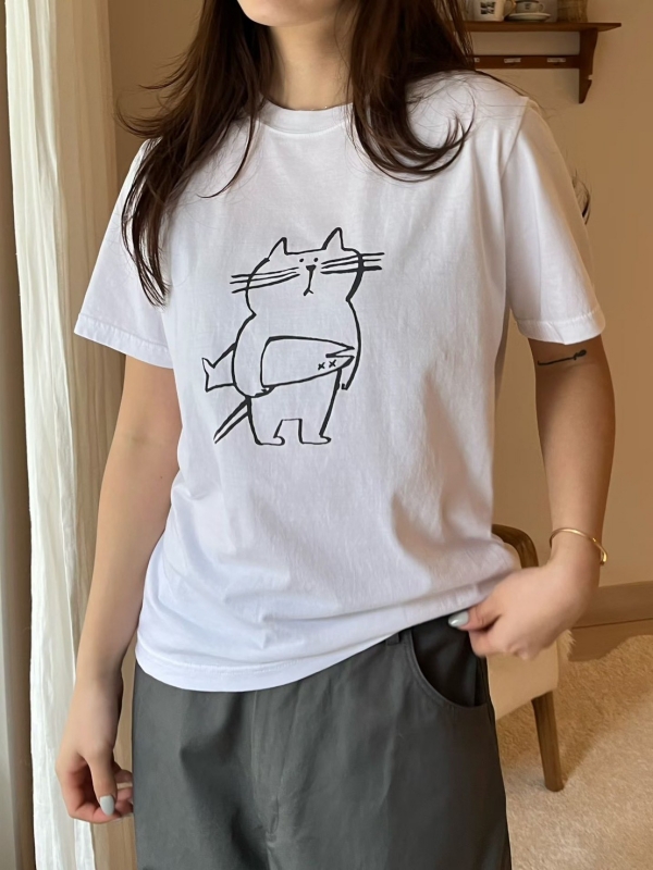 韓 阿貓抱魚上衣 2色 size