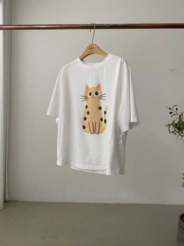 韓 點點貓上衣 2色 size