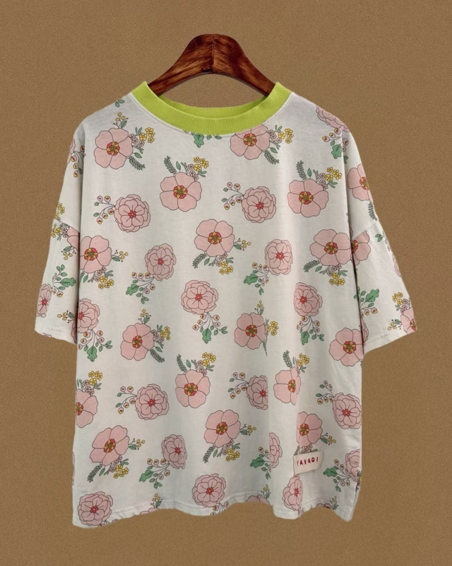 韓 滿版花花上衣 2色 size
