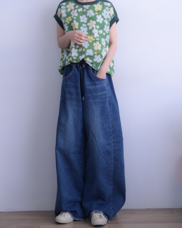 韓 條點花上衣 2色 size