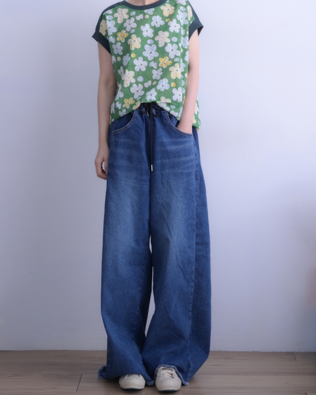 韓 條點花上衣 2色 size