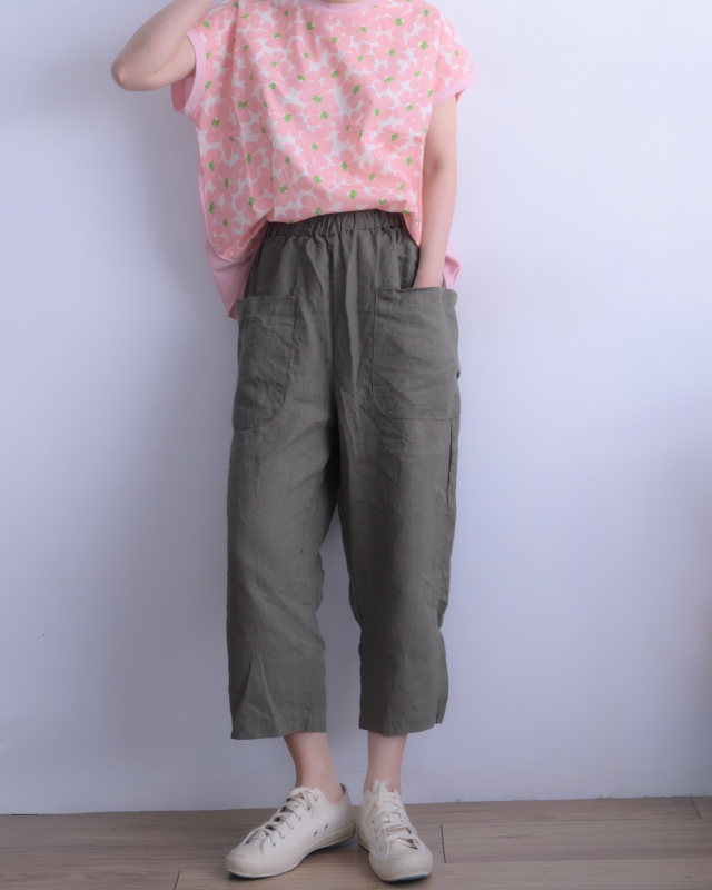 韓 背打摺花上衣 3色 size