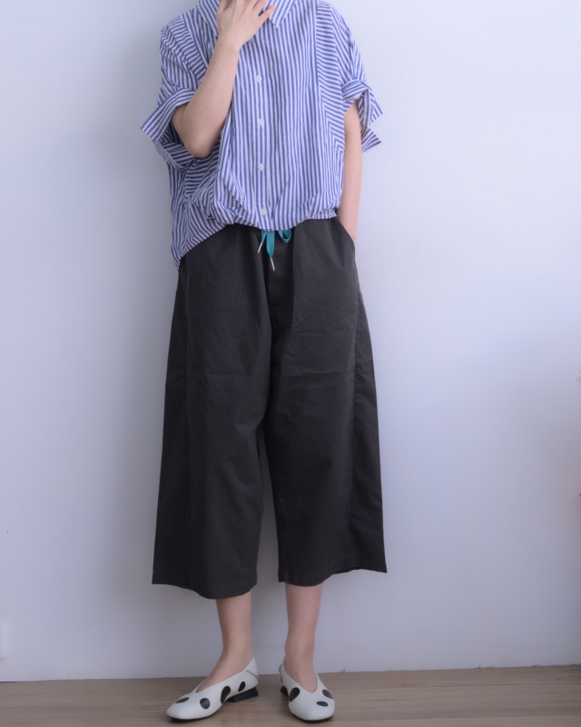 韓 直條文襯衫 size