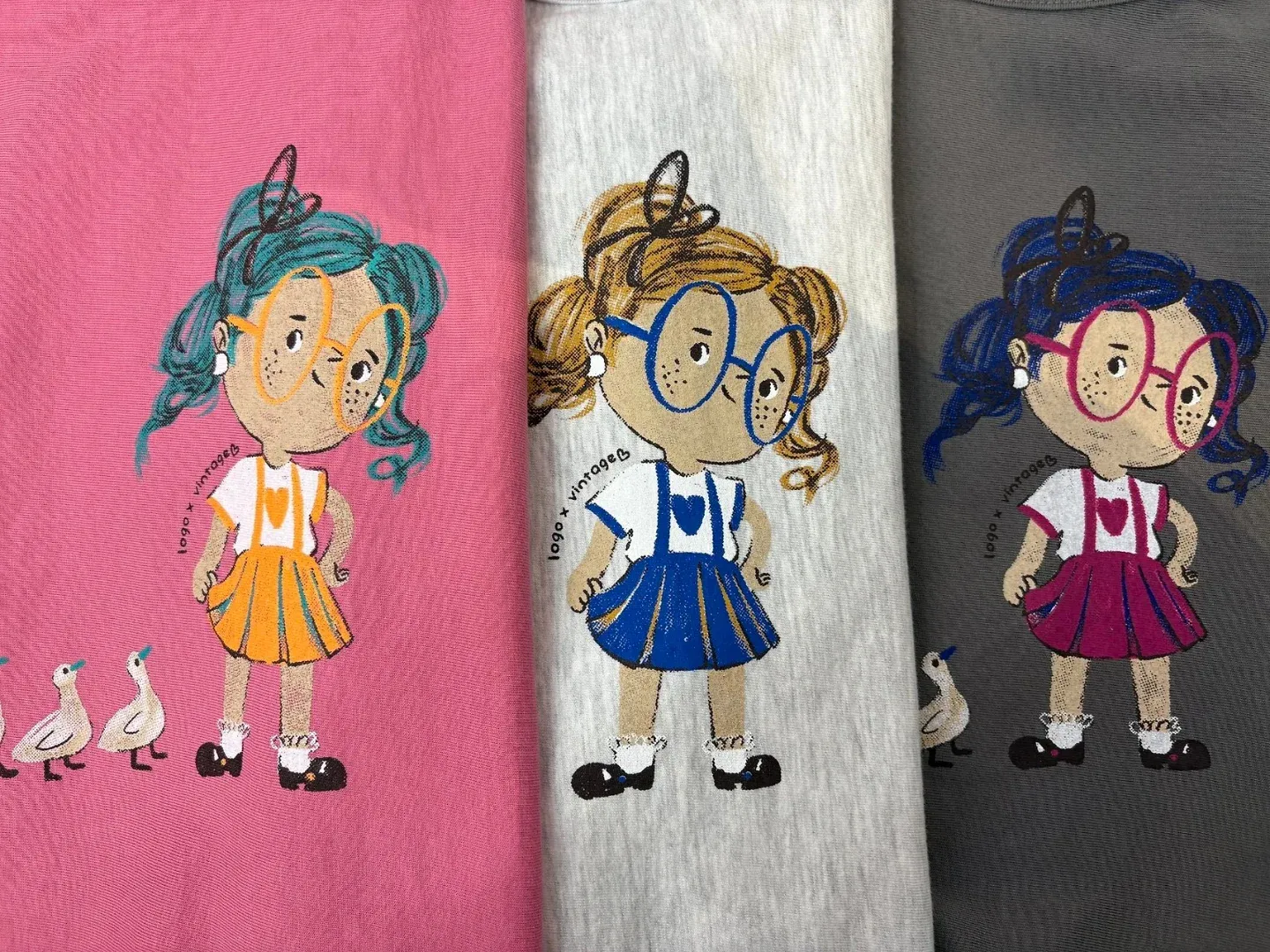 韓 眼鏡女孩上衣 3色 size