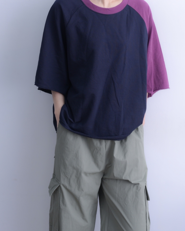 韓 單邊袖配色上衣 3色 size