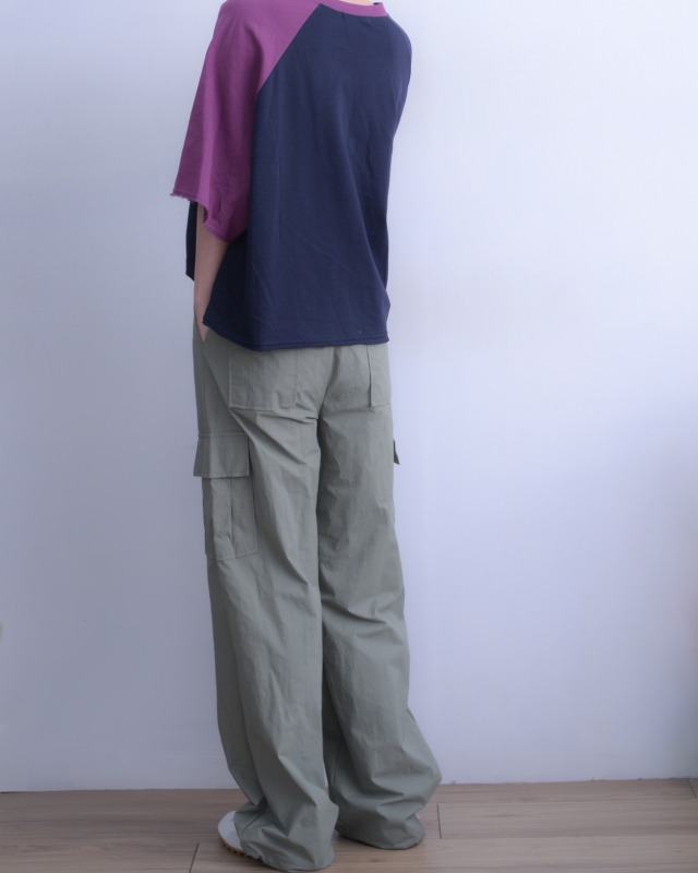 韓 單邊袖配色上衣 3色 size