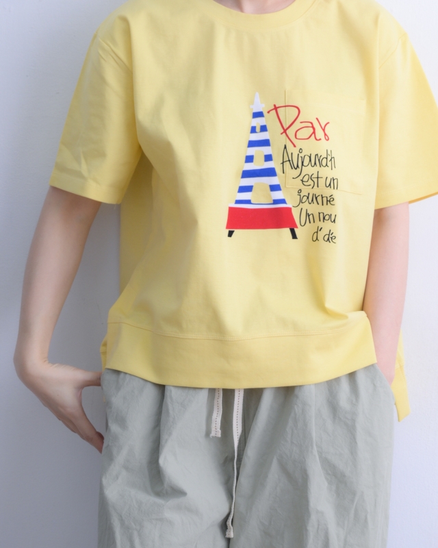 韓 巴黎鐵塔上衣 3色 size