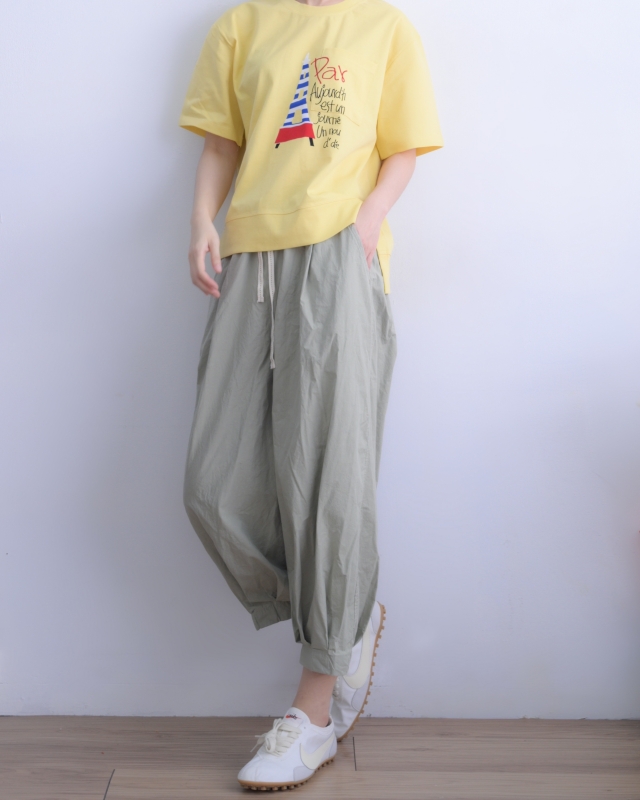 韓 巴黎鐵塔上衣 3色 size
