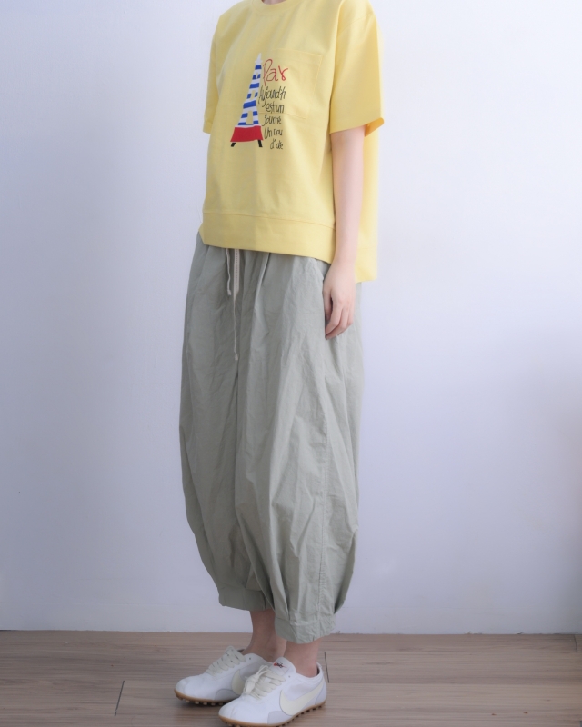 韓 巴黎鐵塔上衣 3色 size