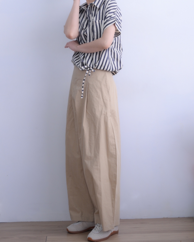 韓 下綁帶直條襯衫 2色 size