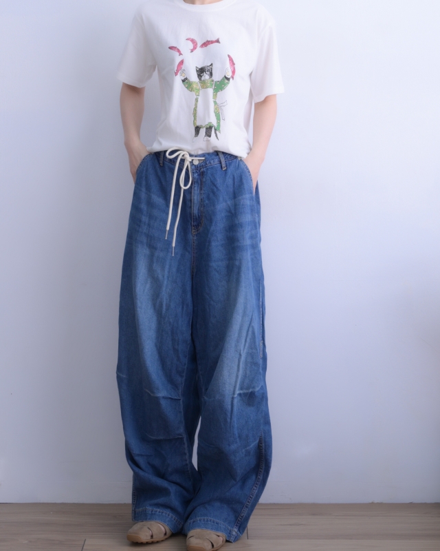 韓 甩魚貓上衣 2色 size