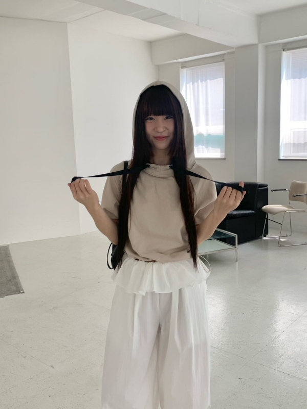 韓 配色連帽上衣 2色